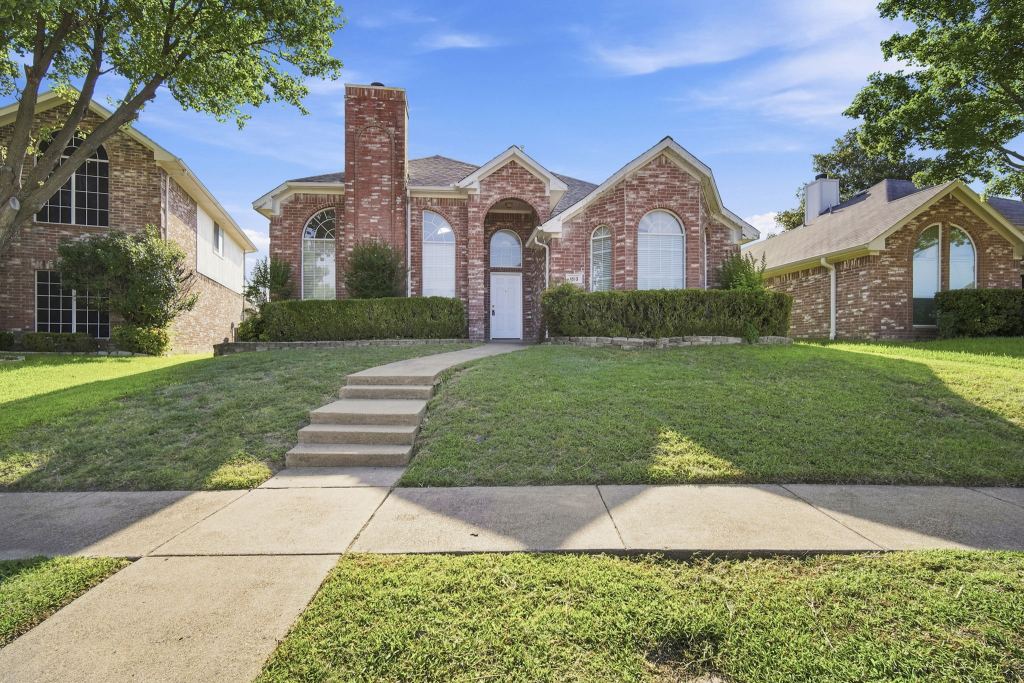 1813 Pendleton Road, Rowlett, TX 75089 — photo 1