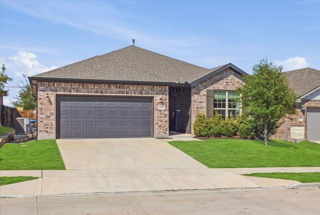 10920 Elata Drive, Fort Worth, TX 76108 — photo 1