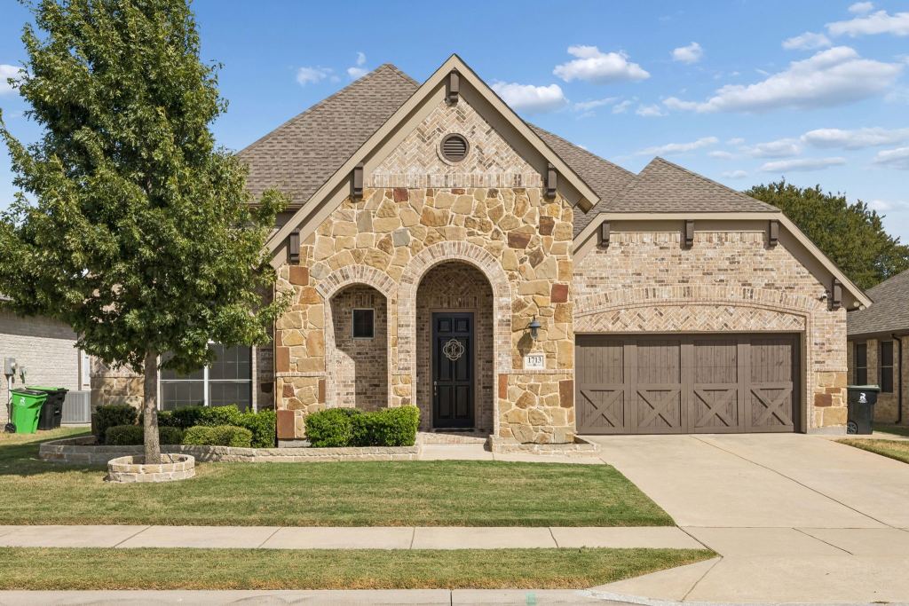 1713 Angus Drive, Little Elm, TX 75068 — photo 1
