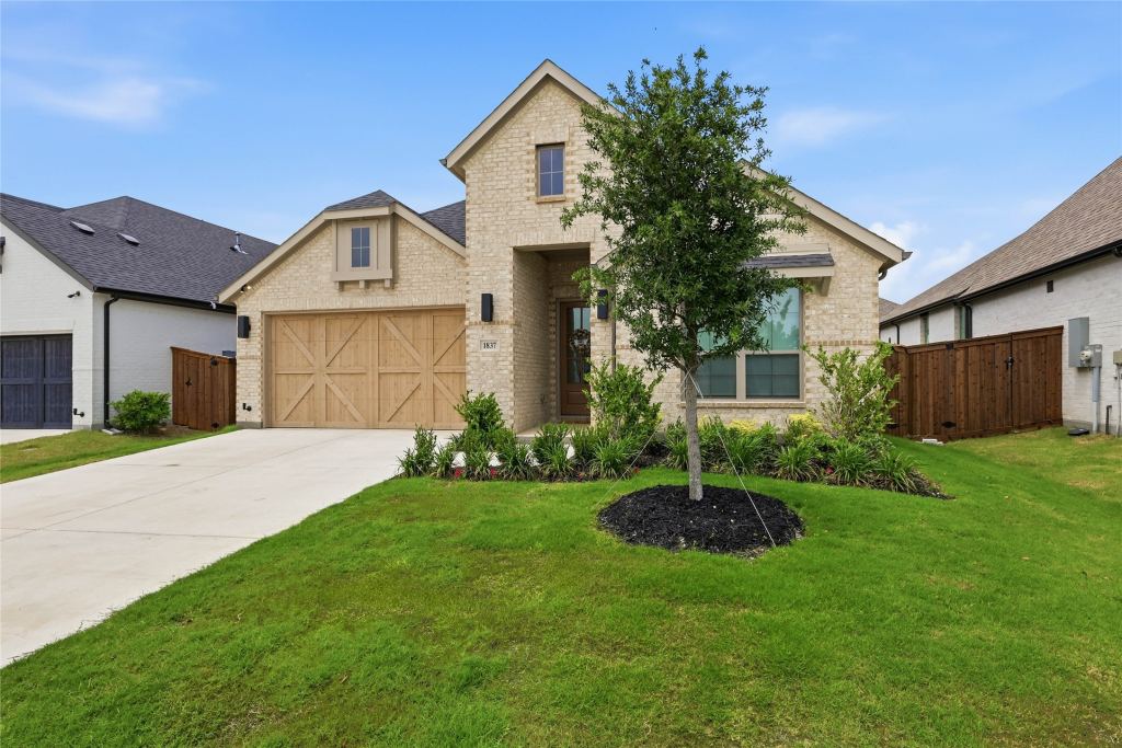 1837 Flowing Ridge Road, Midlothian, TX 76065 — photo 1