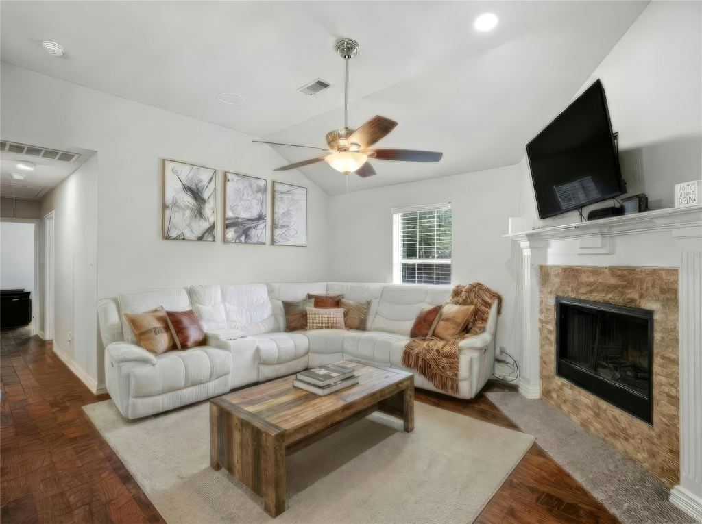 416 Scott Lane, Pilot Point, TX 76258 — photo 1
