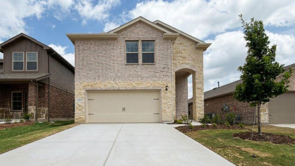 2317 Felly Drive, Crandall, TX 75114 — photo 1