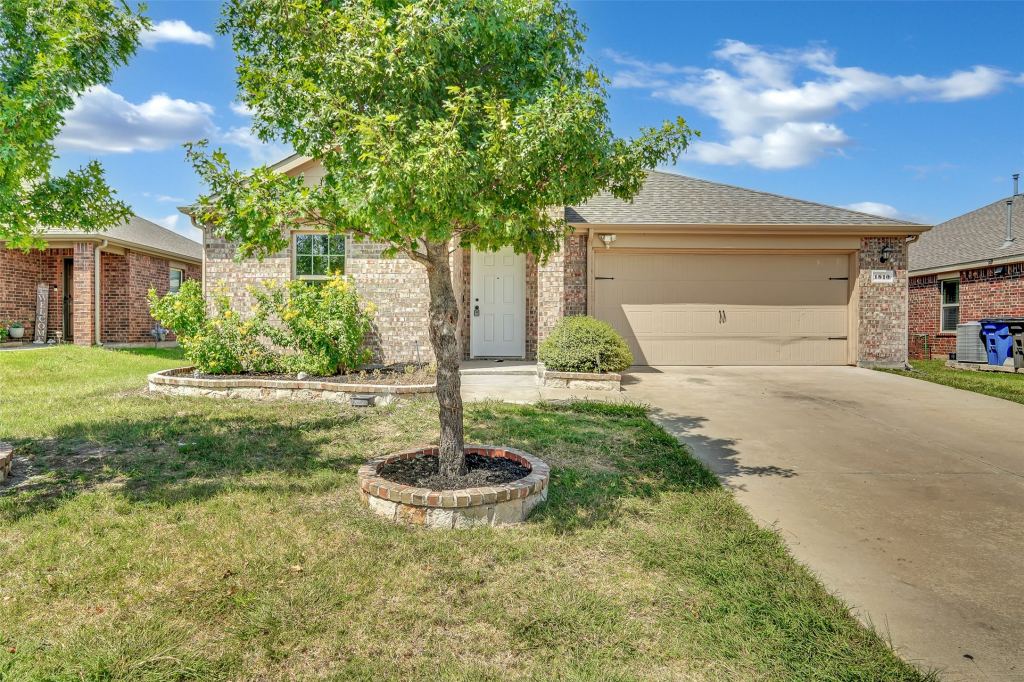1810 Prairie View Drive, Princeton, TX 75407 — photo 1