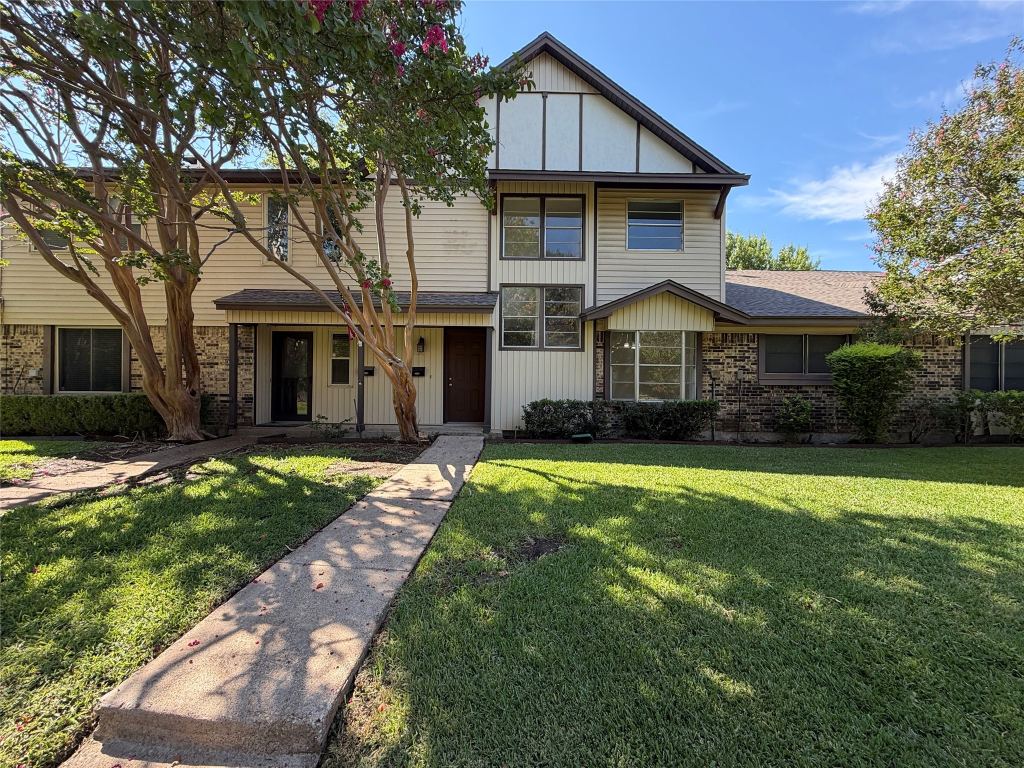 4911 Rollingwood Court, Garland, TX 75043 — photo 1