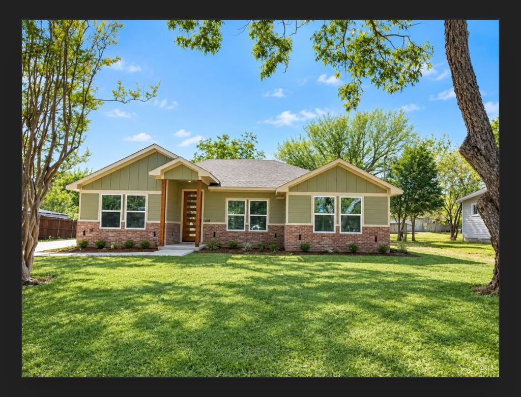 610 S 28th Street, Corsicana, TX 75110 — photo 1
