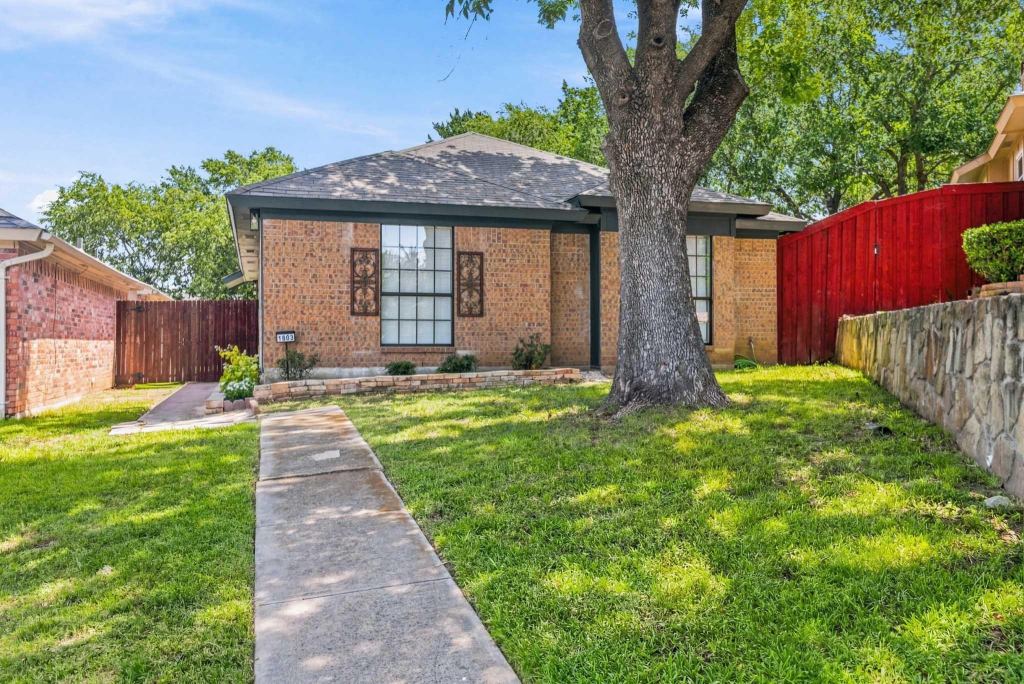 1803 Sherwood Place, Carrollton, TX 75006 — photo 1