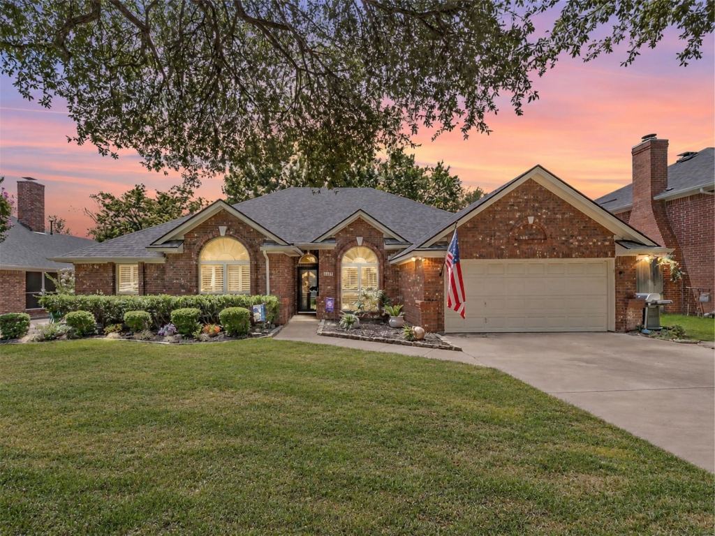 3317 Clearfield Drive, Grapevine, TX 76051 — photo 1