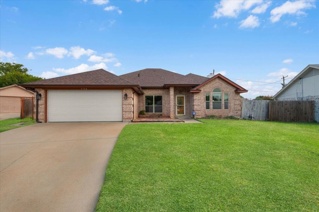5748 Caracas Drive, North Richland Hills, TX 76180 — photo 1