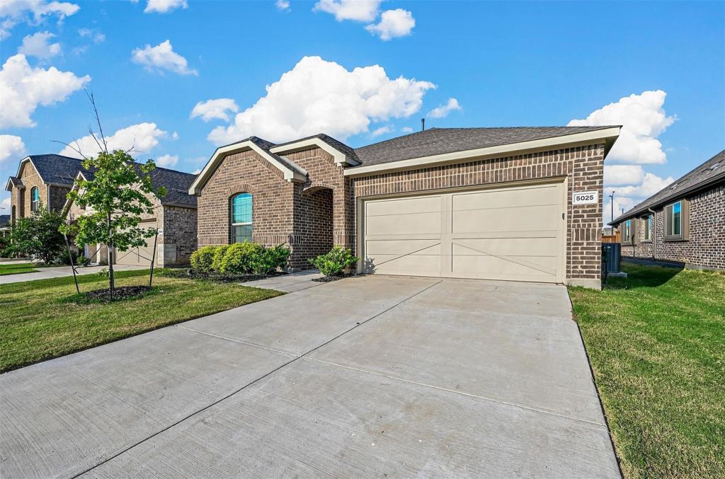 5025 Salinger Drive, Celina, TX 76227 — photo 1