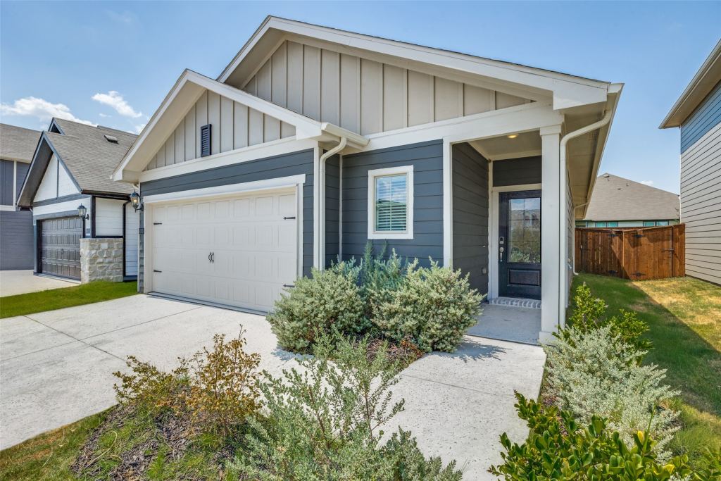 4000 Marble Falls, Farmersville, TX 75442 — photo 1