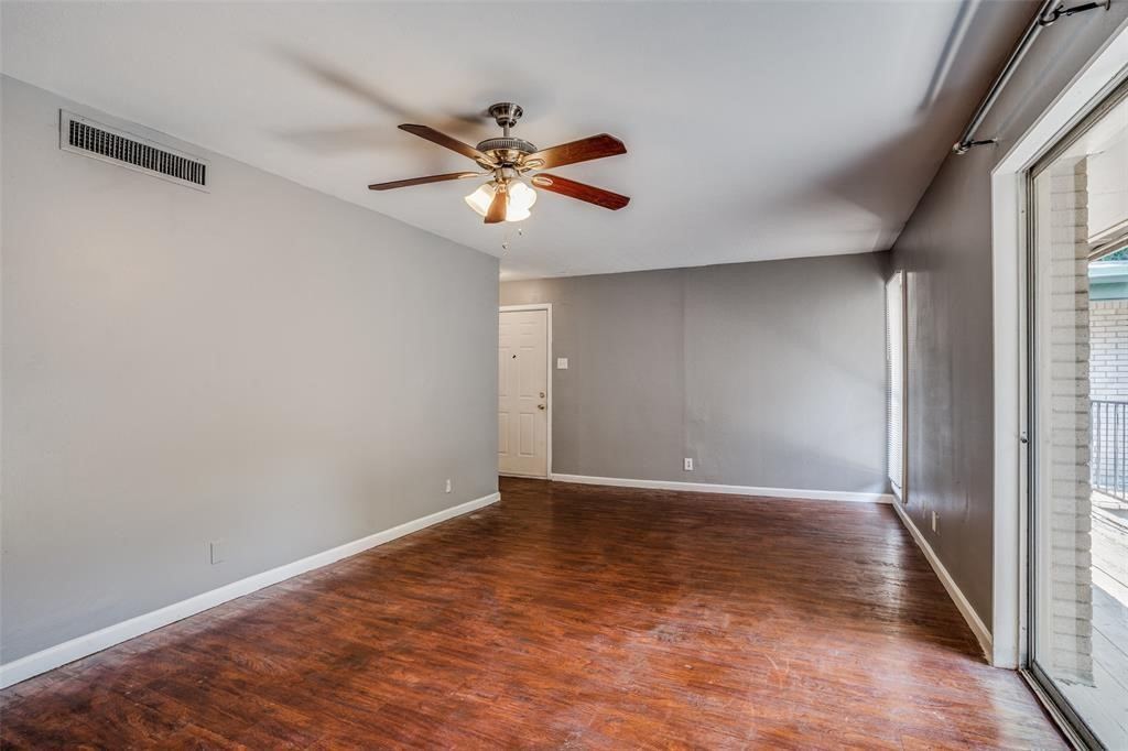 982 S Weatherred Drive B, Richardson, TX 75080 — photo 1