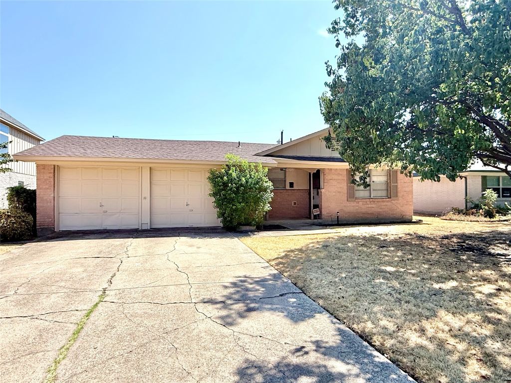 1310 Hampshire Lane, Richardson, TX 75080 — photo 1