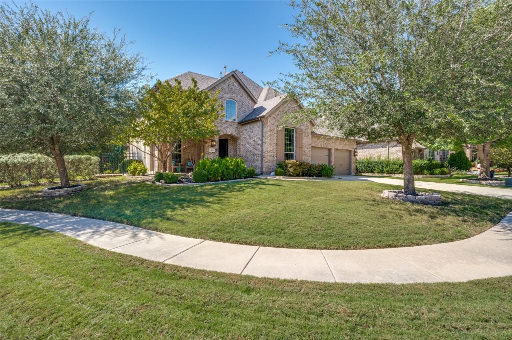 301 Longhorn Drive