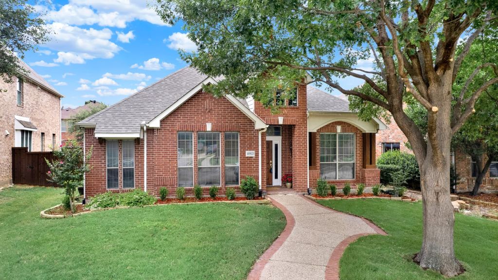 10925 Prescott Drive, Frisco, TX 75033 — photo 1