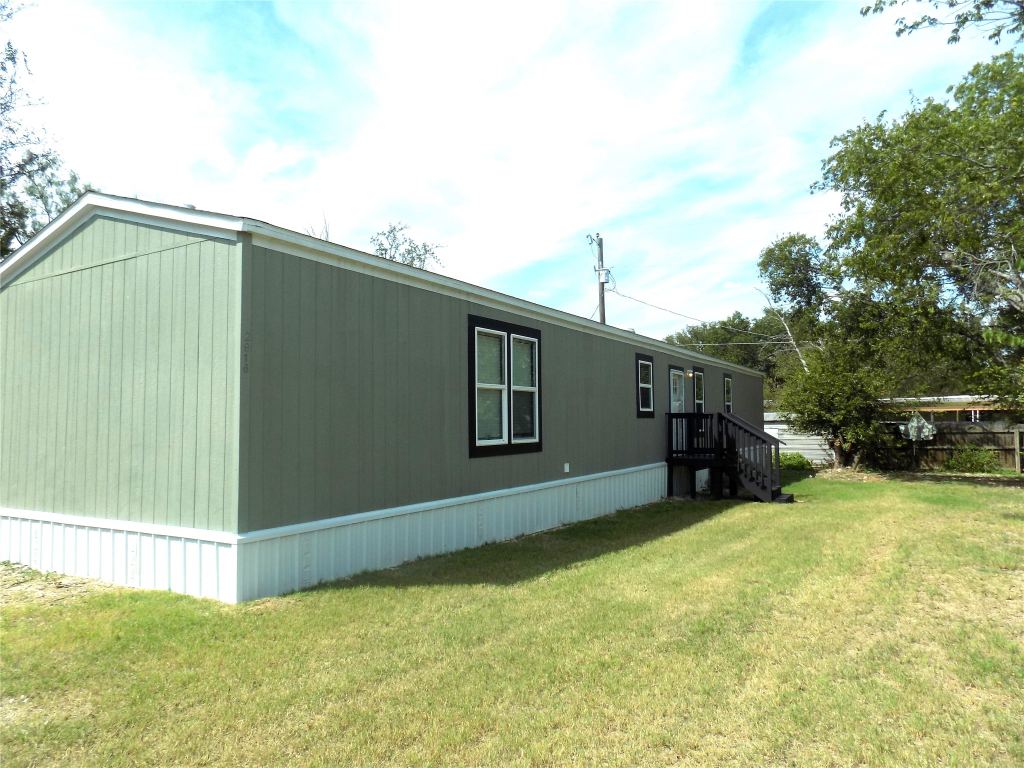 2916 Blackjack Lane, Granbury, TX 76048 — photo 1