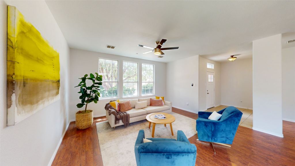 523 Zachum Drive, Arlington, TX 76002 — photo 1