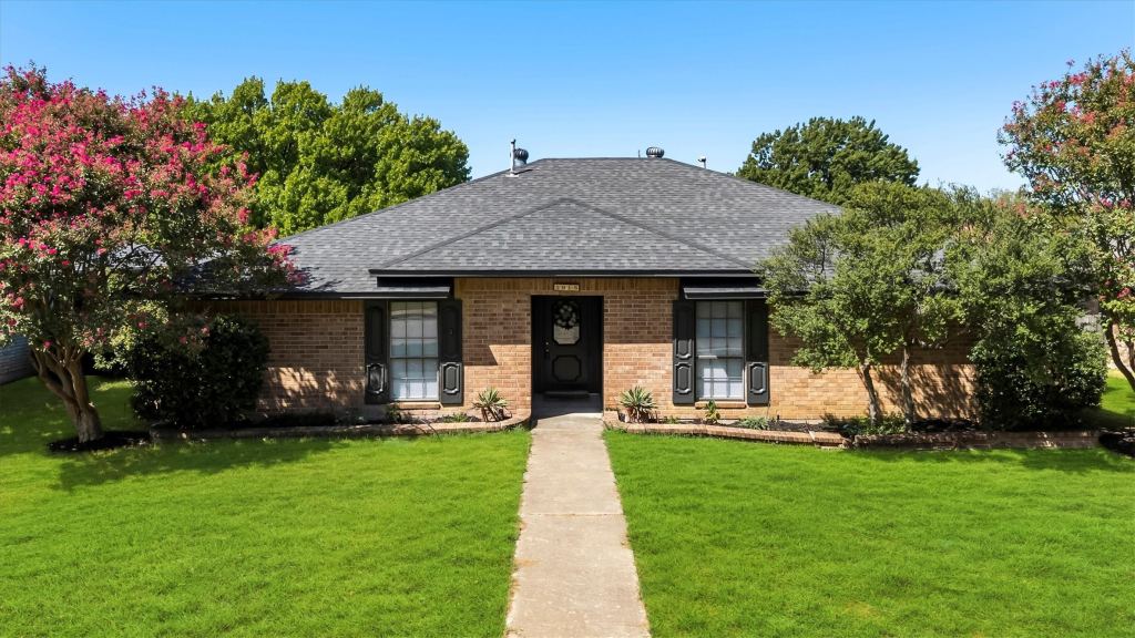 1918 Big Sky Drive, Lewisville, TX 75077 — photo 1
