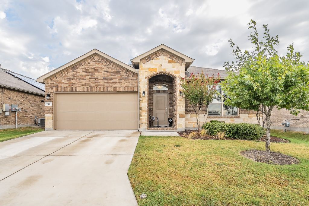 737 Blackhorse Trail, Fort Worth, TX 76247 — photo 1