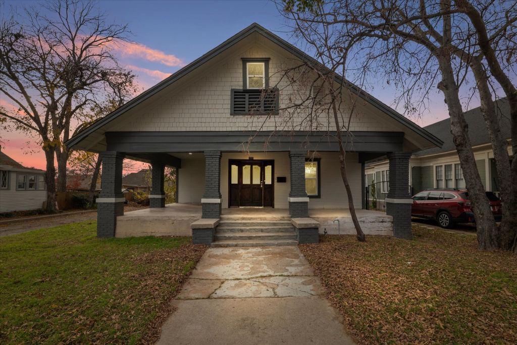 1516 S Adams Street, Fort Worth, TX 76104 — photo 1