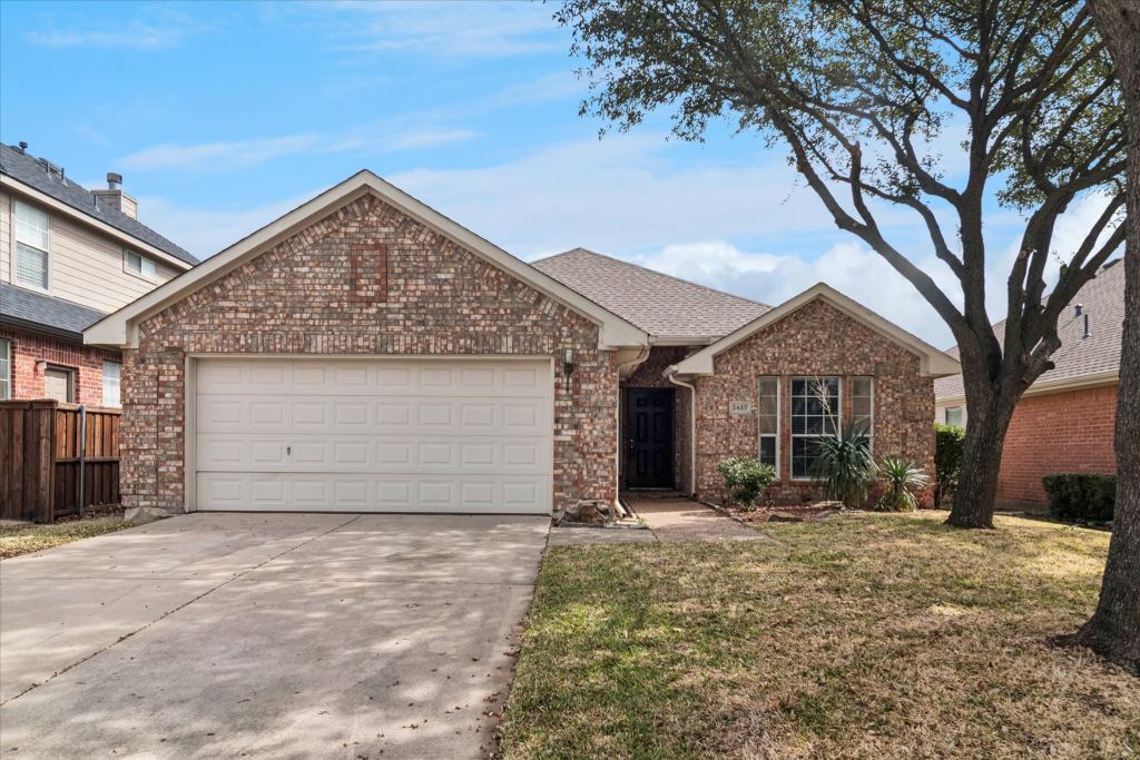 2657 Red Spruce Drive, Little Elm, TX 75068 — photo 1