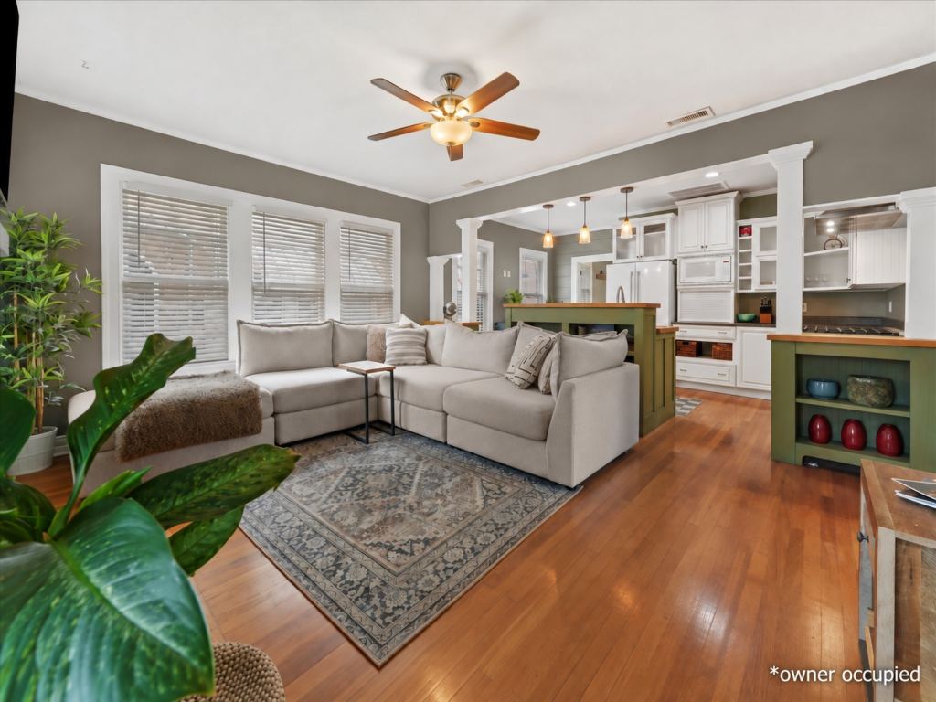 708 Blaylock Drive, Dallas, TX 75203 — photo 1