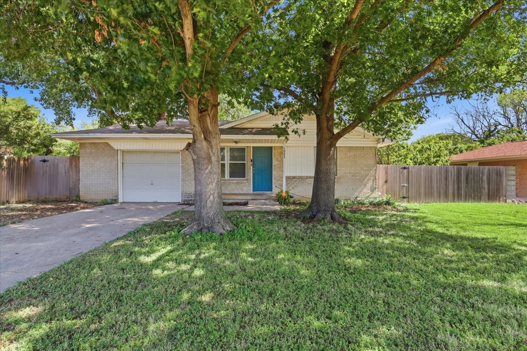 1005 Monterey Drive, Denton, TX 76209 — photo 1