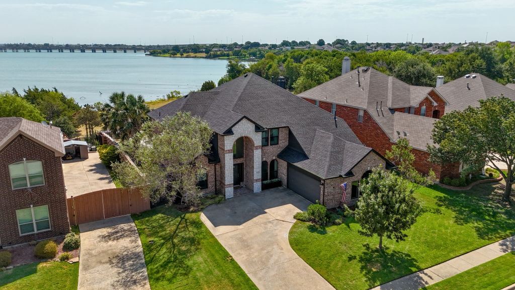 4016 Stone Haven Drive, Garland, TX 75043 — photo 1