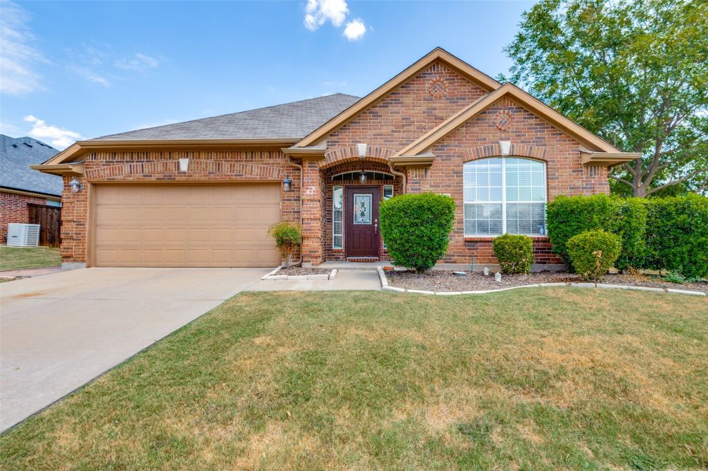 3018 Ashlawn Court, Midlothian, TX 76065 — photo 1