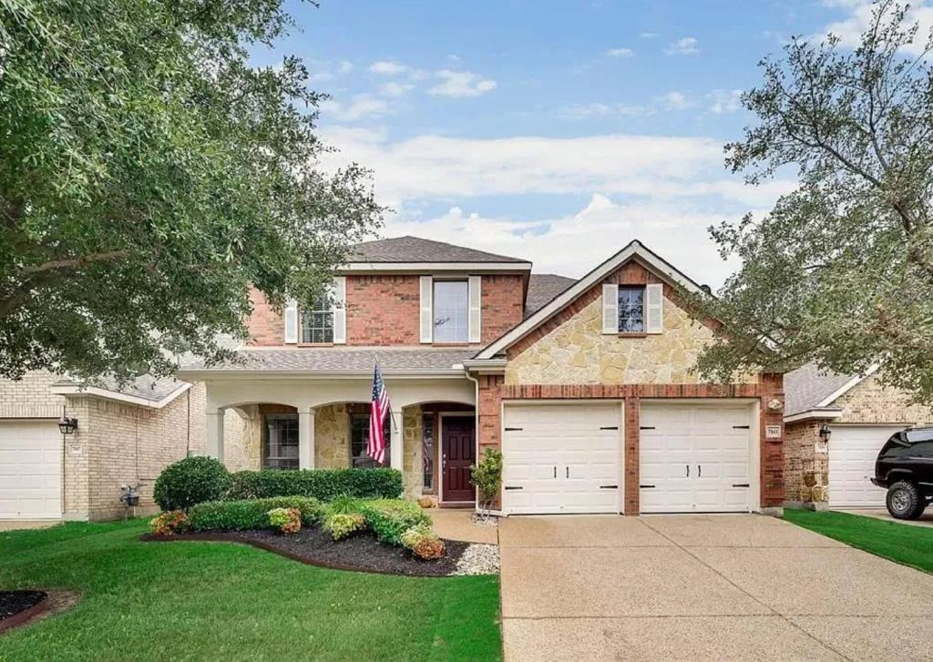 7043 Orion Drive, Grand Prairie, TX 75054 — photo 1