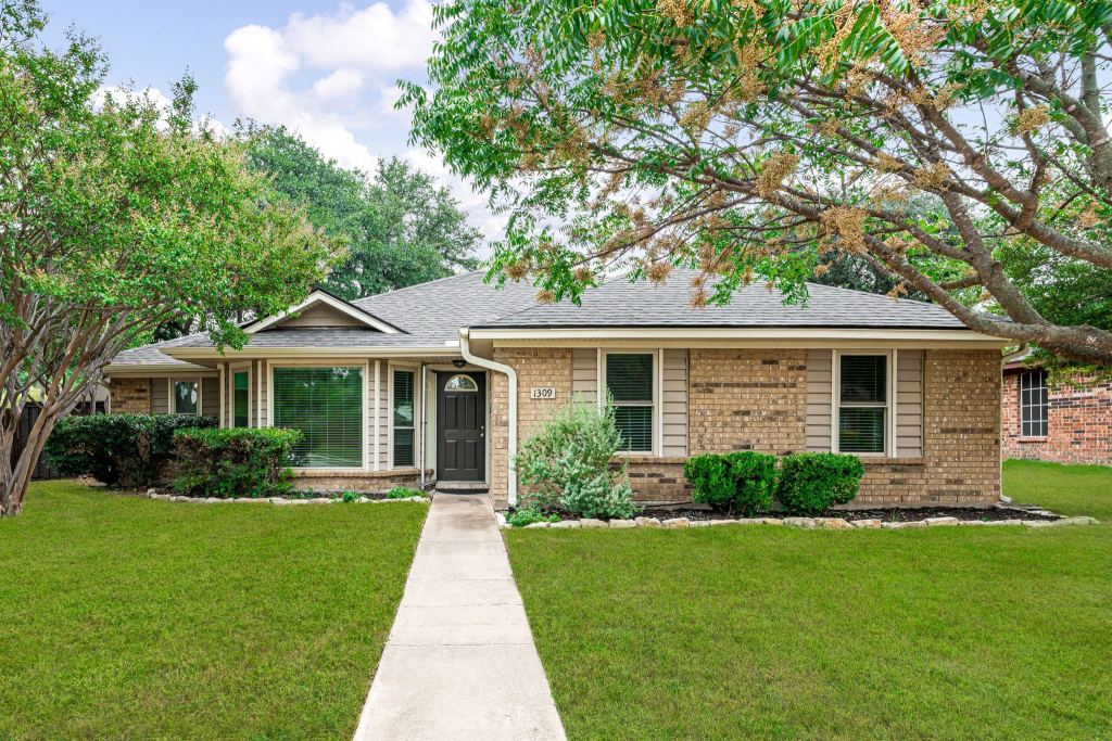 1309 Marigold Drive, Allen, TX 75002 — photo 1