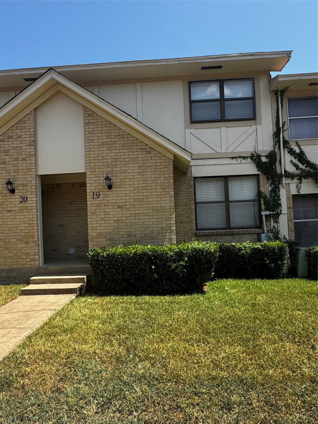 1905 W Morton Street 19, Denison, TX 75020 — photo 1