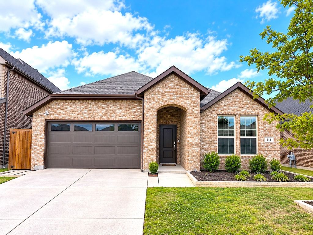 114 Colony Way