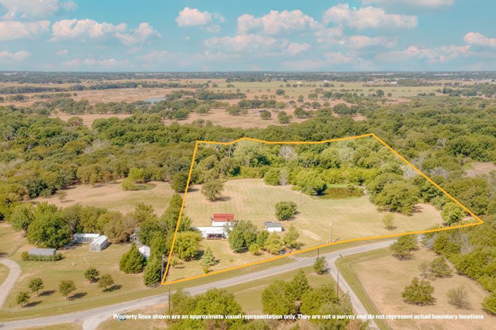 8838 Pecan Valley, Pilot Point, TX 76258 — photo 1