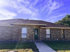 813 Leslie Lane, Coppell, TX 75019 — photo 1