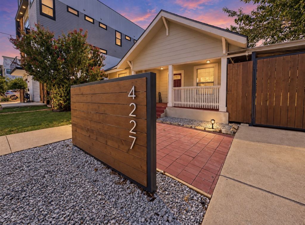 4227 Delano Place, Dallas, TX 75204 — photo 1