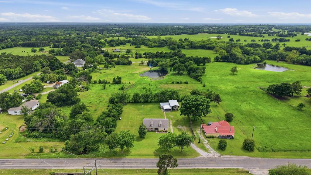 1808 E FM 120, Denison, TX 75021 — photo 1