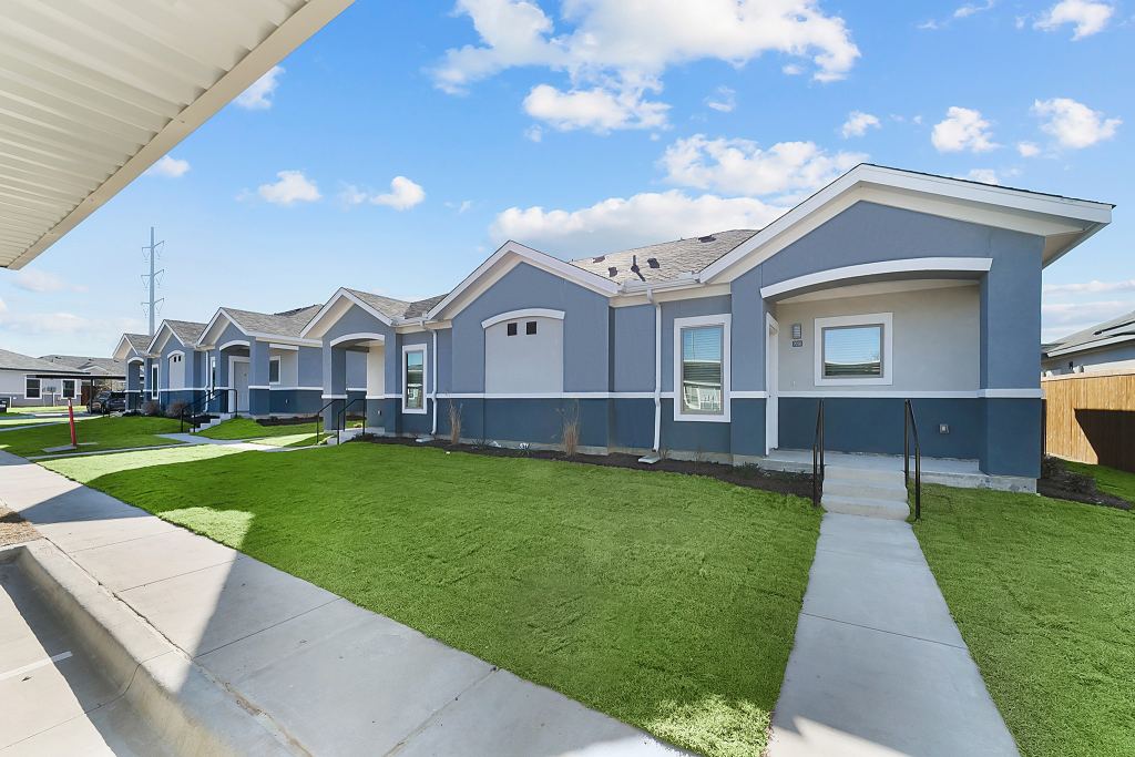 6809 Gladly, McKinney, TX 75071 — photo 1