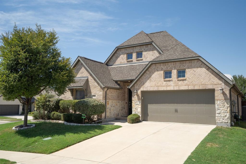 3728 Birch Wood Court