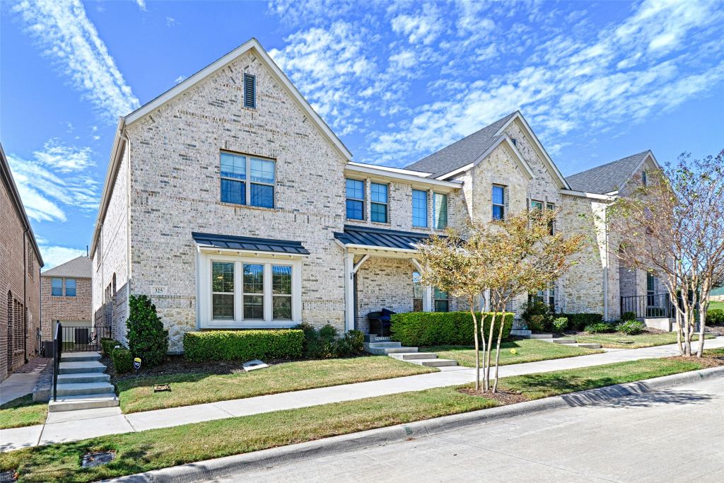 325 Mcconathy Way, Flower Mound, TX 75028 — photo 1