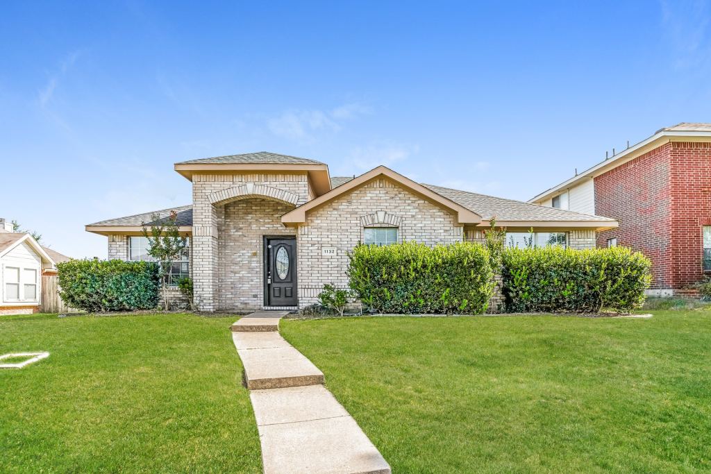 1132 Beechwood Lane, Cedar Hill, TX 75104 — photo 1