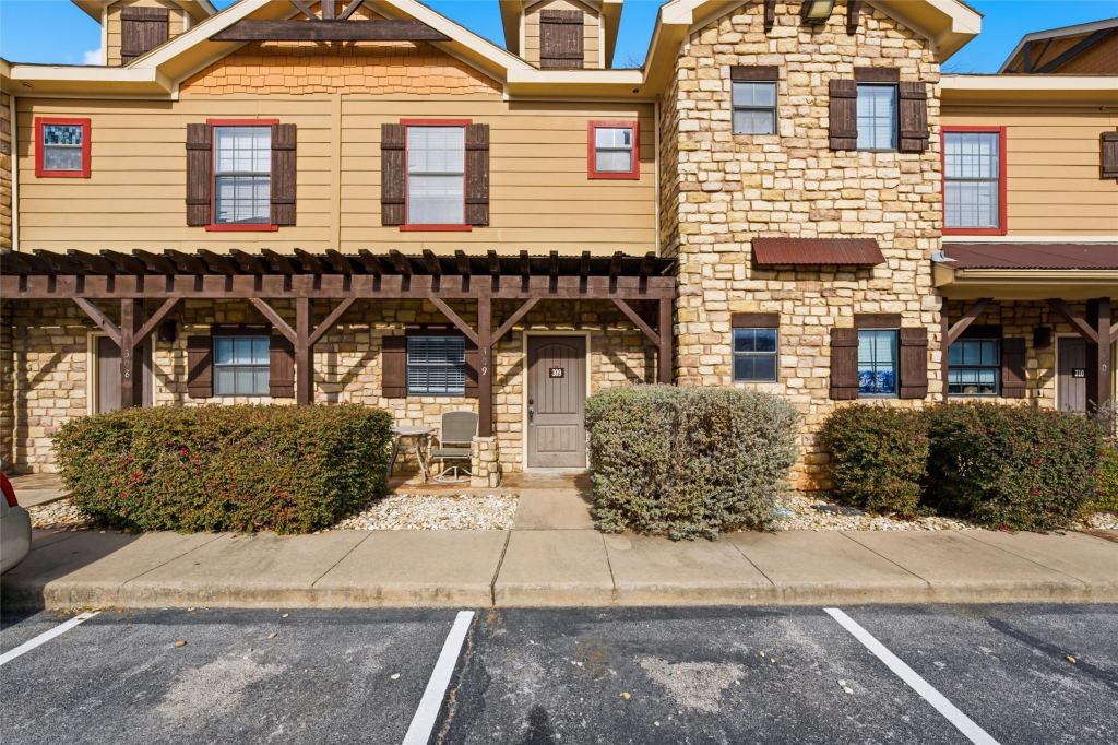 2410 S 2nd Street 309, Waco, TX 76706 — photo 1