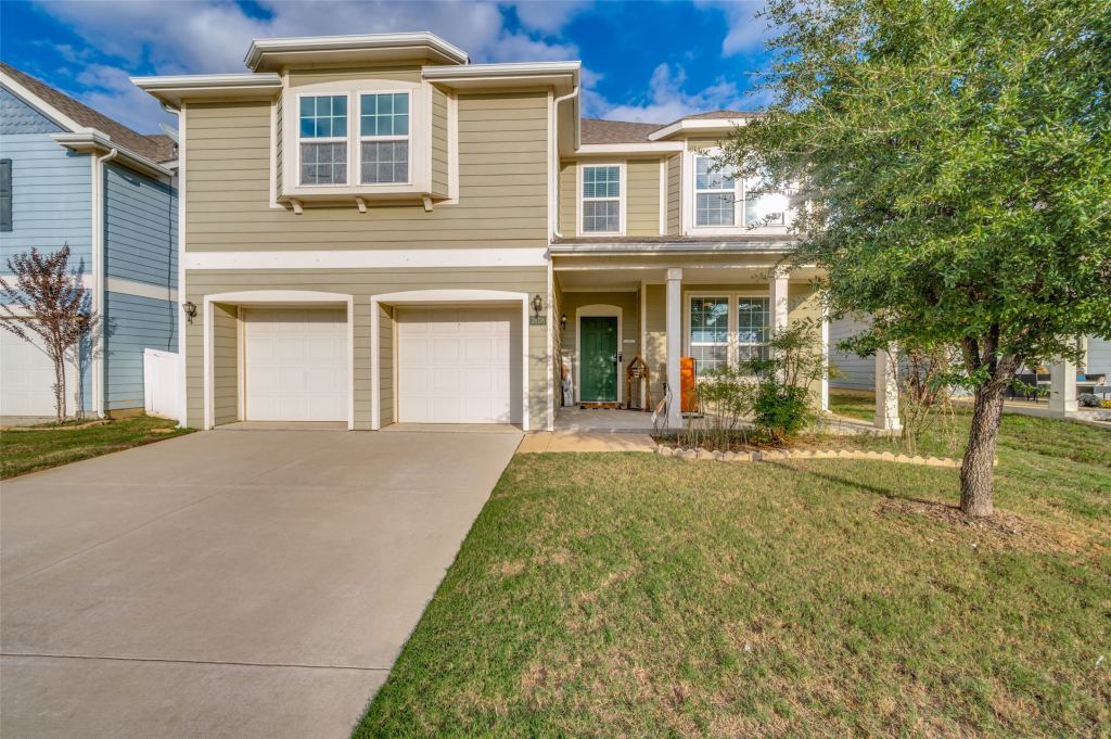 1608 Hinckley Avenue, Providence Village, TX 76227 — photo 1