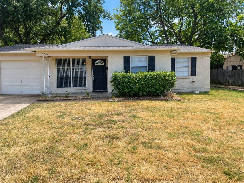 3204 Caribbean Drive, Mesquite, TX 75150 — photo 1