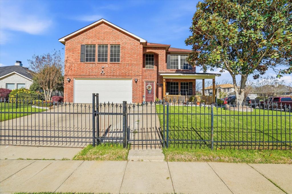 3551 Red Mine Lane, Grand Prairie, TX 75052 — photo 1