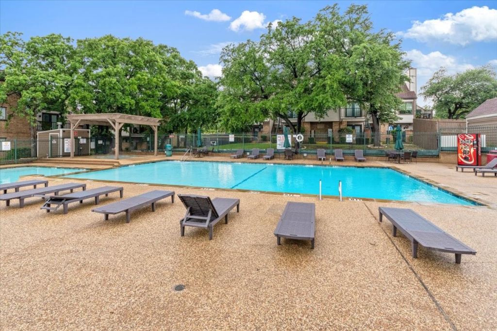2309 Balsam Drive K213, Arlington, TX 76006 — photo 1