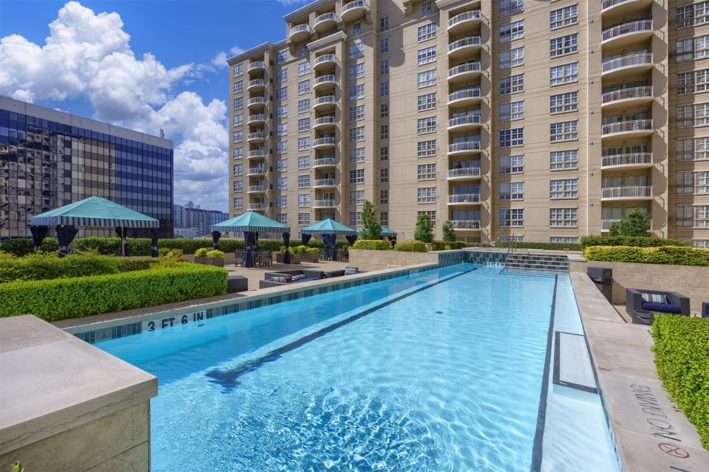 3225 Turtle Creek Boulevard 226