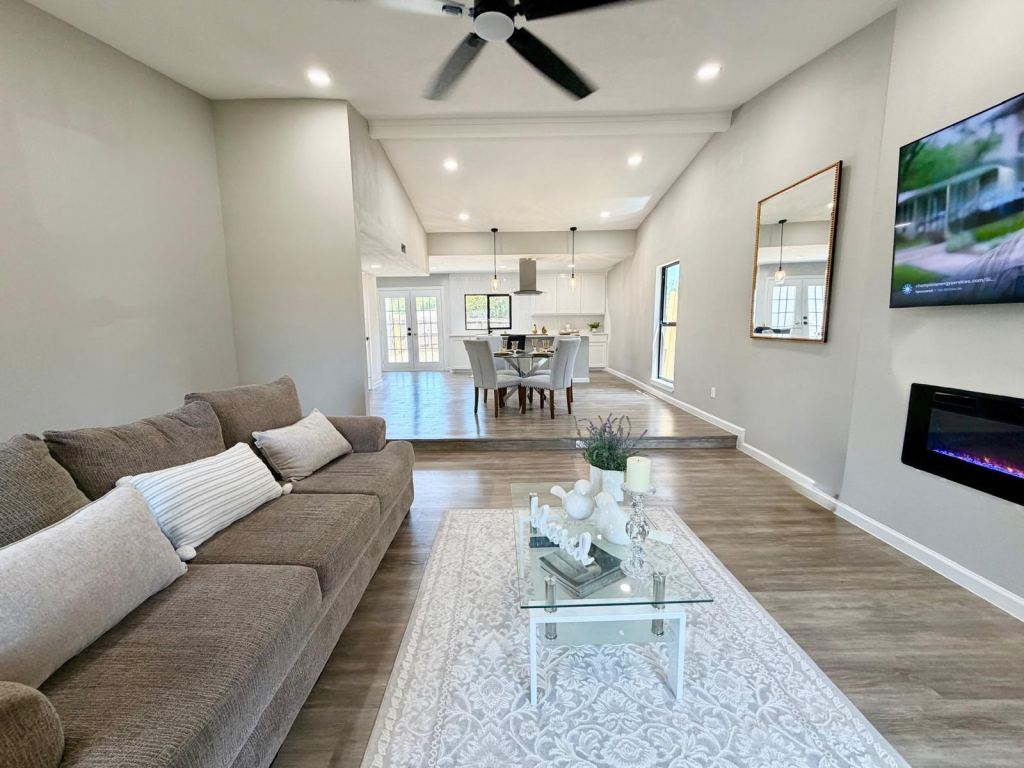 1810 Sandra Lane, Grand Prairie, TX 75052 — photo 1
