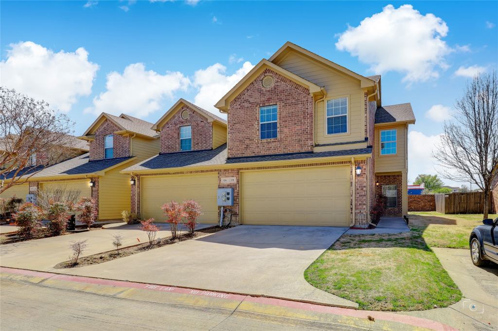 130 Barrington Lane, Lewisville, TX 75067 — photo 1