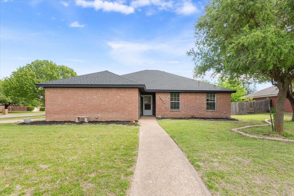 10817 Lilry Road, Waco, TX 76708 — photo 1