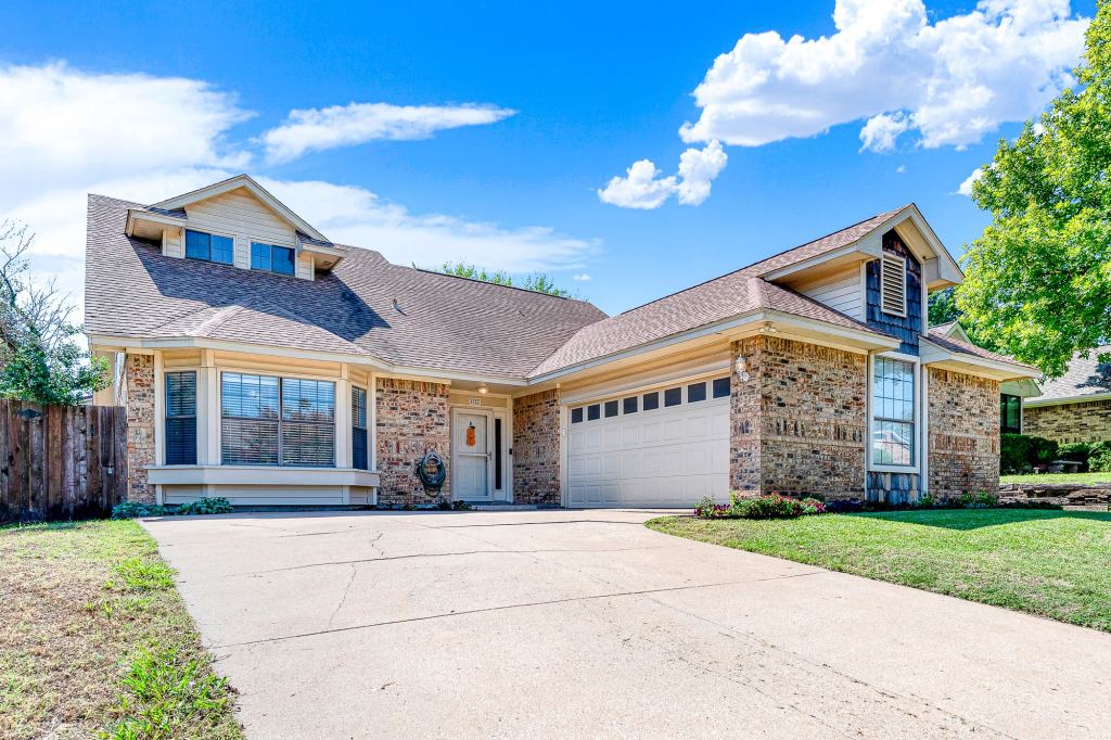 2722 Strother Drive